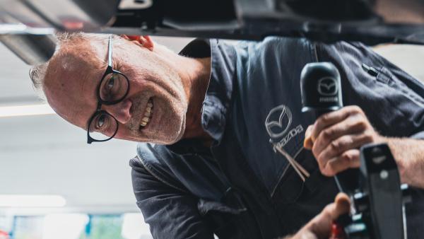Erkend schade reparateur Mazda Jansen Arnhem