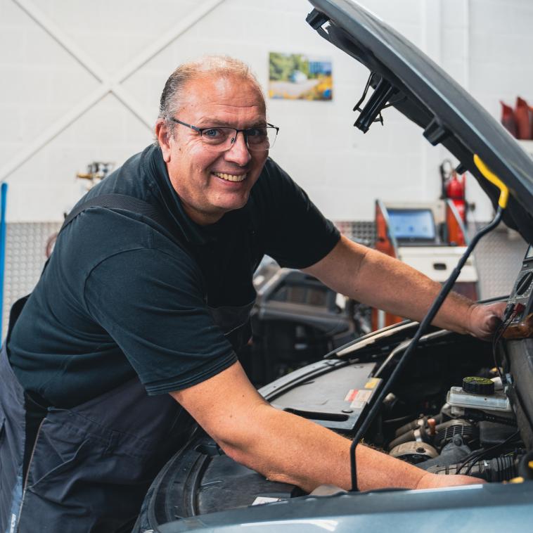 Ronald van Tongeren Mazda Jansen Arnhem